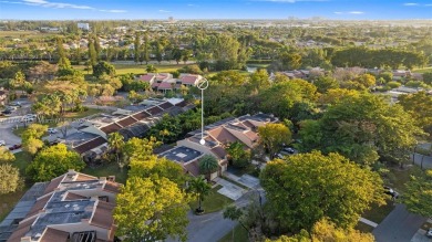 Spectacular Townhouse Located in the privileged area of Doral on Costa Greens Golf Club in Florida - for sale on GolfHomes.com, golf home, golf lot