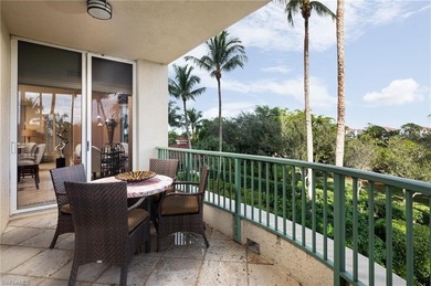 Beautiful end-unit residence located in Treviso at The Colony on The Colony Golf and Country Club in Florida - for sale on GolfHomes.com, golf home, golf lot