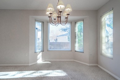 Expanded Cliffrose Model that makes living room, dining area and on Sunriver Golf Club in Utah - for sale on GolfHomes.com, golf home, golf lot