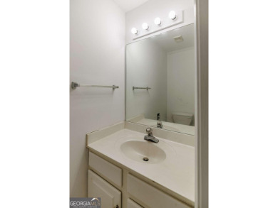 Two Bedroom Condo Close to UGA & All Things Athens!  Woodstone on University of Georgia Golf Course in Georgia - for sale on GolfHomes.com, golf home, golf lot