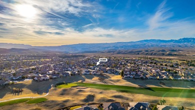 Expanded Cliffrose Model that makes living room, dining area and on Sunriver Golf Club in Utah - for sale on GolfHomes.com, golf home, golf lot