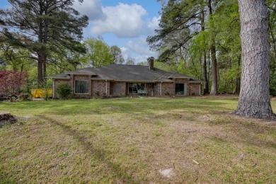 *$2000 landscaping allowance to the buyer* Nestled in the heart on Hide-A-Way Lake Golf Course in Texas - for sale on GolfHomes.com, golf home, golf lot