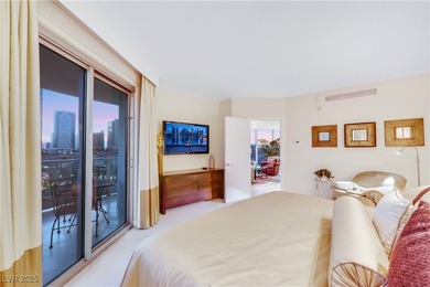 A beautifully appointed corner residence with expansive on The Wynn Golf Club in Nevada - for sale on GolfHomes.com, golf home, golf lot