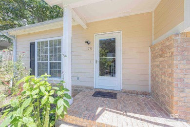 This charming tri-level has a lot of potential--1352 s.f. plus on Lake Forest Yacht and Country Club in Alabama - for sale on GolfHomes.com, golf home, golf lot