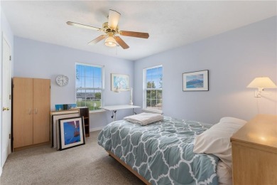 This immaculate 3 bed, 2 bath, 1,570 sq ft ranch-style home sits on Holiday Island Golf Course in Arkansas - for sale on GolfHomes.com, golf home, golf lot