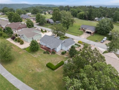 This immaculate 3 bed, 2 bath, 1,570 sq ft ranch-style home sits on Holiday Island Golf Course in Arkansas - for sale on GolfHomes.com, golf home, golf lot