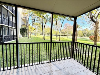 Spacious condo in the heart of Aventura at 3301 N Country Club on Turnberry Isle Resort and Club in Florida - for sale on GolfHomes.com, golf home, golf lot