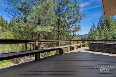 This Cozy Updated 3 Bedroom, 3 Bath, Three Story Home, Proudly on Terrace Lakes Golf Resort in Idaho - for sale on GolfHomes.com, golf home, golf lot