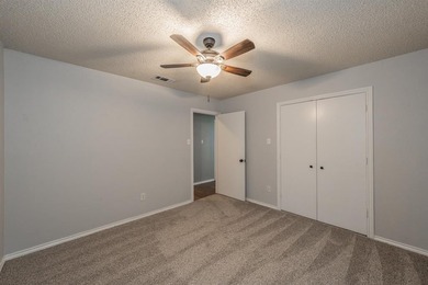 Welcome to your new home! A stunning 1-story beautifully on Rolling Hills Country Club in Texas - for sale on GolfHomes.com, golf home, golf lot