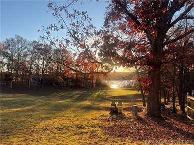 WAKE UP TO PEACEFUL FAIRWAY SUNRISES AND UNWIND WITH on The Oaks Golf Course in Missouri - for sale on GolfHomes.com, golf home, golf lot