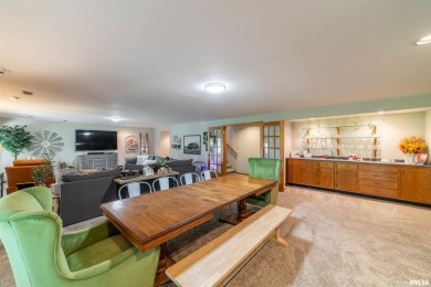 This home is a show-stopping 5-bedroom, 3.5-bath ranch-style on Spring Lake Country Club in Illinois - for sale on GolfHomes.com, golf home, golf lot