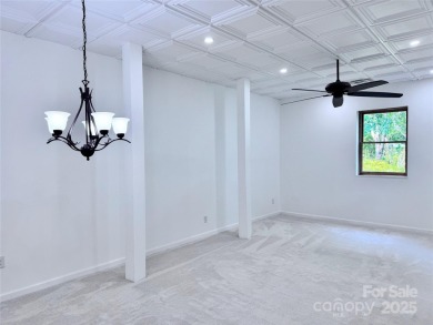Brand-new construction, this home has never been lived in! The on Rumbling Bald Resort on Lake Lure in North Carolina - for sale on GolfHomes.com, golf home, golf lot