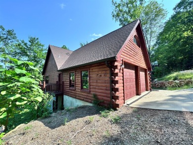Brand-new construction, this home has never been lived in! The on Rumbling Bald Resort on Lake Lure in North Carolina - for sale on GolfHomes.com, golf home, golf lot