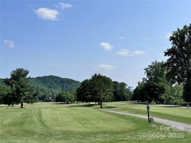 Brand-new construction, this home has never been lived in! The on Rumbling Bald Resort on Lake Lure in North Carolina - for sale on GolfHomes.com, golf home, golf lot