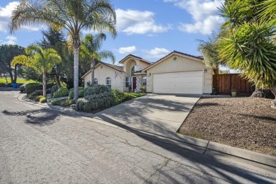 This home is located in the desirable Ridgemark Golf & Country on Ridgemark Golf and Country Club in California - for sale on GolfHomes.com, golf home, golf lot