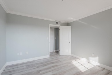 BEAUTIFULL REMODELED 2 BEDROOM 2 BATH CONDO - Enter through the on Seminole Lake Country Club in Florida - for sale on GolfHomes.com, golf home, golf lot