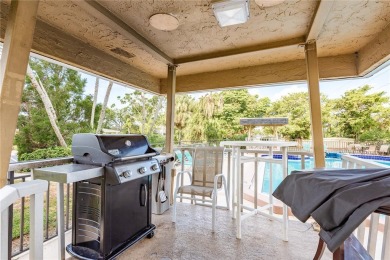 BEAUTIFULL REMODELED 2 BEDROOM 2 BATH CONDO - Enter through the on Seminole Lake Country Club in Florida - for sale on GolfHomes.com, golf home, golf lot