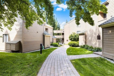 Tucked away in an private corner of Elkhorn Village, this on Elkhorn Golf Club in Idaho - for sale on GolfHomes.com, golf home, golf lot