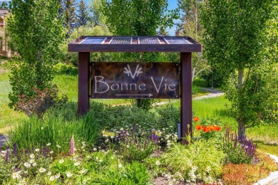 Tucked away in an private corner of Elkhorn Village, this on Elkhorn Golf Club in Idaho - for sale on GolfHomes.com, golf home, golf lot