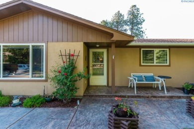 MLS# 284239 Welcome home! Nestled in a cul-de-sac, this charming on Meadow Springs Country Club in Washington - for sale on GolfHomes.com, golf home, golf lot