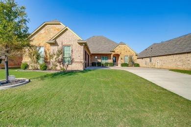 Pecan Plantation Park Place. Experience the exceptional in this on Pecan Plantation Country Club in Texas - for sale on GolfHomes.com, golf home, golf lot
