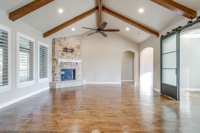 Pecan Plantation Park Place. Experience the exceptional in this on Pecan Plantation Country Club in Texas - for sale on GolfHomes.com, golf home, golf lot