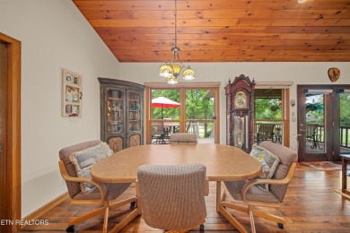 ''Welcome Home'' This 2093 sq ft split floor plan home is on Heatherhurst Golf Course in Tennessee - for sale on GolfHomes.com, golf home, golf lot