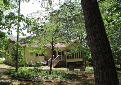 Welcome to your tranquil home on Lakeside Drive, where comfort on Druid Hills Golf Club in Tennessee - for sale on GolfHomes.com, golf home, golf lot