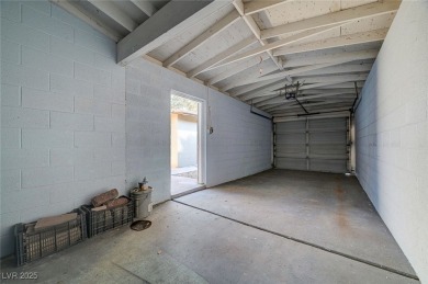 This lovely 3BD, 2BA, 2CAR mid-century Home with a modern flare on Las Vegas National Golf Club in Nevada - for sale on GolfHomes.com, golf home, golf lot
