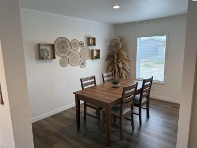 MLS# 284252 This brand new 3 bed, 2 bath Marlette manufactured on Desert Aire Golf Course in Washington - for sale on GolfHomes.com, golf home, golf lot