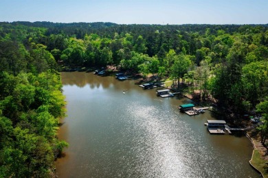 Welcome to Reynolds Lake Oconee -- where luxury lakefront living on Reynolds Lake Oconee - The Oconee in Georgia - for sale on GolfHomes.com, golf home, golf lot