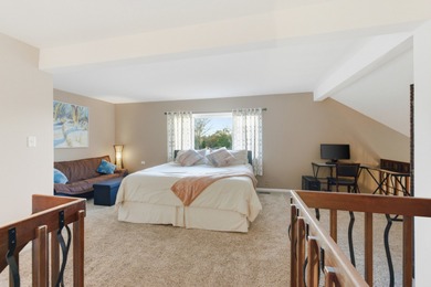 A MUST SEE - Welcome to this stunning 2 Bedroom, 2 Bath with a on Pine Meadow Golf Club in Illinois - for sale on GolfHomes.com, golf home, golf lot