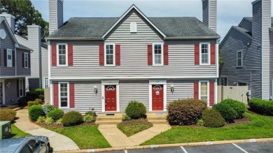 Beautiful End-Unit Condo with Two Primary Suites in Kempsville on Kempsville Greens Municipal Golf Course in Virginia - for sale on GolfHomes.com, golf home, golf lot