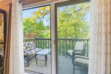 A MUST SEE - Welcome to this stunning 2 Bedroom, 2 Bath with a on Pine Meadow Golf Club in Illinois - for sale on GolfHomes.com, golf home, golf lot