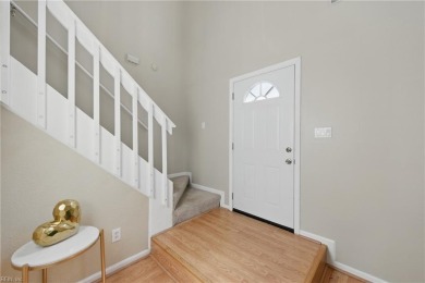 Beautiful End-Unit Condo with Two Primary Suites in Kempsville on Kempsville Greens Municipal Golf Course in Virginia - for sale on GolfHomes.com, golf home, golf lot