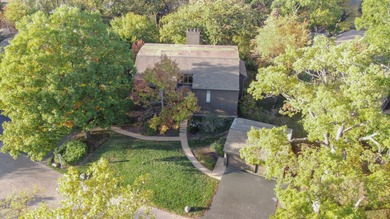 A MUST SEE - Welcome to this stunning 2 Bedroom, 2 Bath with a on Pine Meadow Golf Club in Illinois - for sale on GolfHomes.com, golf home, golf lot