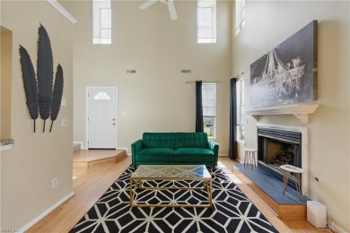 Beautiful End-Unit Condo with Two Primary Suites in Kempsville on Kempsville Greens Municipal Golf Course in Virginia - for sale on GolfHomes.com, golf home, golf lot
