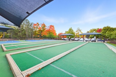 A MUST SEE - Welcome to this stunning 2 Bedroom, 2 Bath with a on Pine Meadow Golf Club in Illinois - for sale on GolfHomes.com, golf home, golf lot