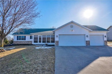 Welcome home to this meticulously maintained 4-bedroom home on Hammond Golf Club in Wisconsin - for sale on GolfHomes.com, golf home, golf lot