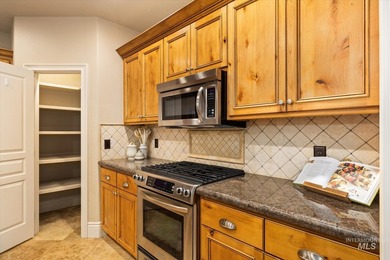 OPEN Sat. 3/21 from 11-1. Luxury single-level home on the golf on BanBury Golf Club in Idaho - for sale on GolfHomes.com, golf home, golf lot