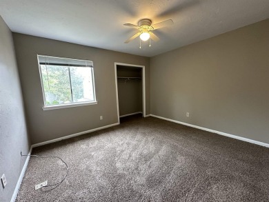2Bed/1bath Quad overlooking Hilamin Golf Course fully on Hilaman Park Golf Course in Florida - for sale on GolfHomes.com, golf home, golf lot