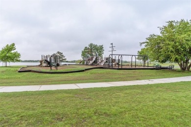 ENJOY LAKE LIVING IN TOWN!
This inviting 1,473 sq ft home offers on Crimson Creek Golf Club in Oklahoma - for sale on GolfHomes.com, golf home, golf lot
