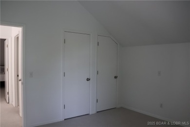 Ready to enjoy some peace and quiet but still so close to all of on The Oaks Golf Course in Missouri - for sale on GolfHomes.com, golf home, golf lot