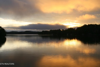 Here is your one and only chance to be LAKEFRONT with your own on Rarity Bay Country Club - Loudon in Tennessee - for sale on GolfHomes.com, golf home, golf lot