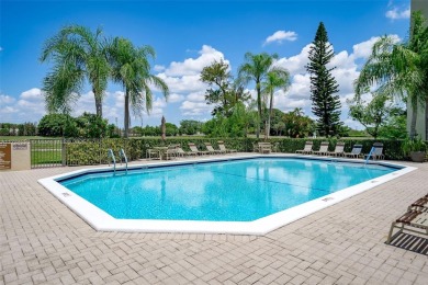NEW ROOF! WASHER/DRYER in Unit! COMPLETELY FURNISHED 1 Bedroom on Inverrary Country Club in Florida - for sale on GolfHomes.com, golf home, golf lot