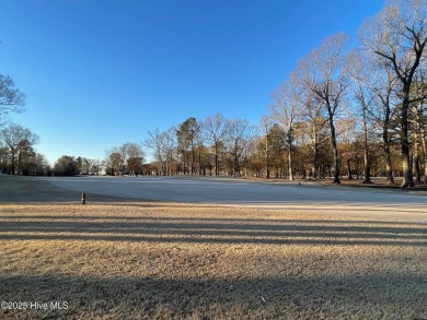 Great lot in Albemarle Plantation, located on the Golf Course on Sound Golf Links at Albemarle Plantation in North Carolina - for sale on GolfHomes.com, golf home, golf lot