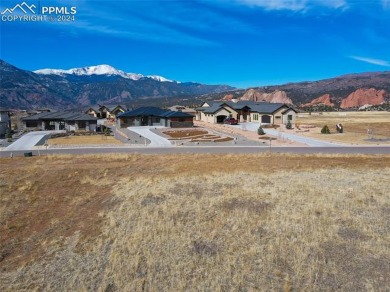 Gorgeous custom-built ranch home with loft on over 1/2 acre on on Kissing Camels Golf Course in Colorado - for sale on GolfHomes.com, golf home, golf lot