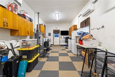 All-brick ranch on a picturesque Mayflower Park street, just two on Elizabeth Manor Golf and Country Club in Virginia - for sale on GolfHomes.com, golf home, golf lot