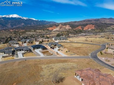 Gorgeous custom-built ranch home with loft on over 1/2 acre on on Kissing Camels Golf Course in Colorado - for sale on GolfHomes.com, golf home, golf lot