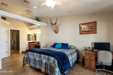 Welcome to this spacious 3-bedroom, 2-bathroom home with 1,826 on London Bridge Golf Course in Arizona - for sale on GolfHomes.com, golf home, golf lot